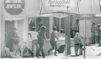 Looting of Butterfield Jewelers