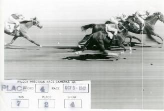 State Fairgrounds Racetrack photo finish, October 3, 1942